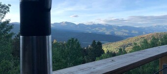 Off-Grid yet Modern Tree House in the Sangre de Cristo Mountains, Colorado