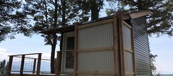 Off-Grid yet Modern Tree House in the Sangre de Cristo Mountains, Colorado