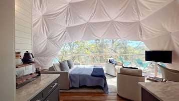 1 habitación, wifi y ropa de cama