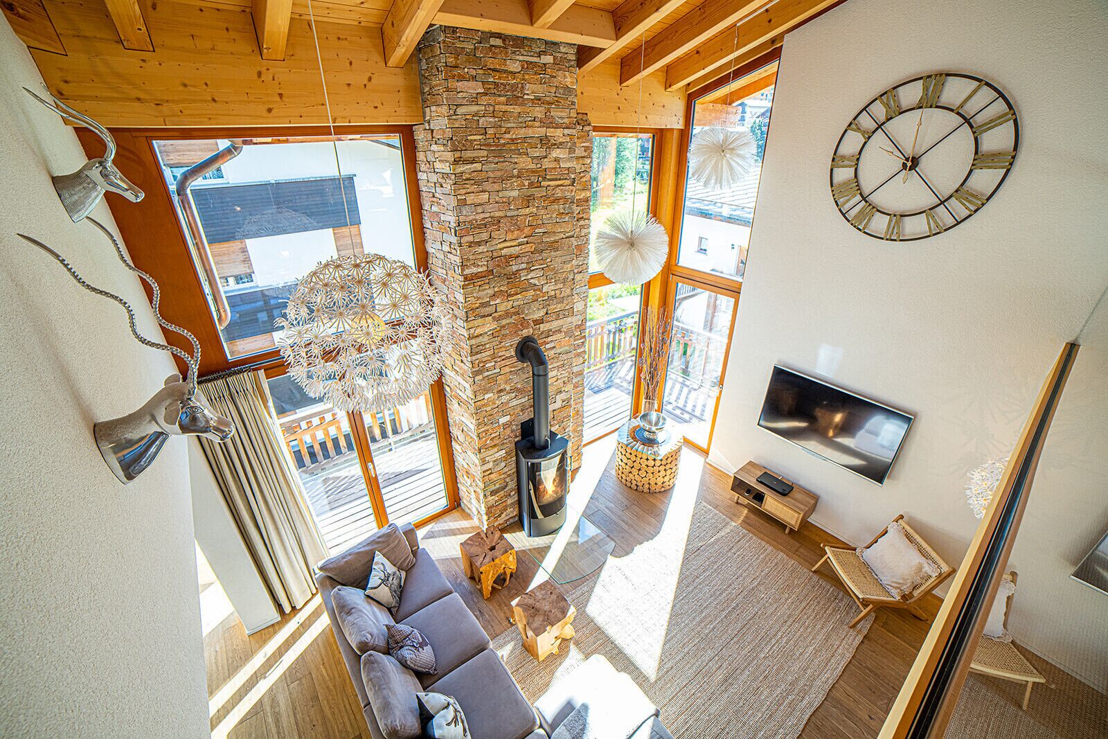 TV, fireplace, DVD player