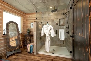Jetted tub, hair dryer, towels, soap