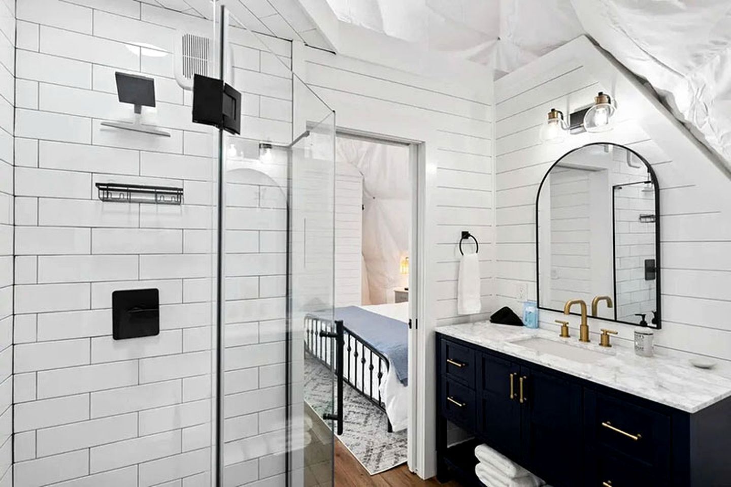 風筒、提供毛巾、番梘、洗頭水