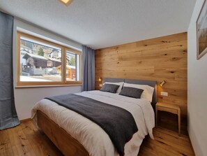 3 bedrooms, free WiFi, bed sheets