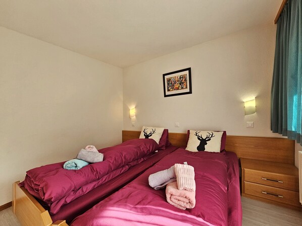 3 bedrooms, free WiFi, bed sheets