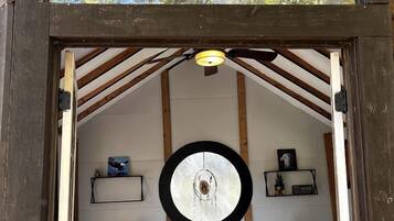 1 habitación y ropa de cama