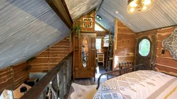 2 chambres, fer et planche à repasser, Wi-Fi, draps fournis