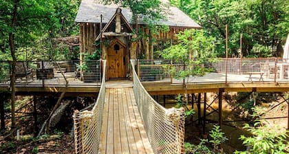 Hobbit Treehouse with Waterfall on the Brazos River for Glamping in Texas