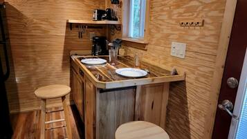 Fridge, microwave, coffee/tea maker, toaster