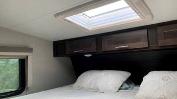 1 makuuhuone, vuodevaatteet