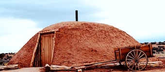 Traditional Navajo Hut Rental for a Secluded Vacation near Page, Arizona