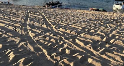 Traditional Navajo Hut Rental for a Secluded Vacation near Page, Arizona