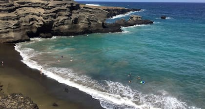 Luxurious Tent for a Romantic Getaway in Mountain View Village, Hawaii