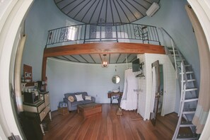 Interior - Converted Grain Silo for Unique Glamping Accommodation in Alvin, Illinois (Alvin)