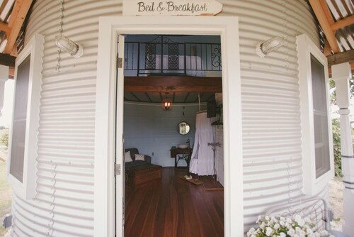 Converted Grain Silo for Unique Glamping Accommodation in Alvin, Illinois