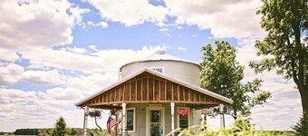 Converted Grain Silo for Unique Glamping Accommodation in Alvin, Illinois