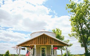Exterior - Converted Grain Silo for Unique Glamping Accommodation in Alvin, Illinois (Alvin)