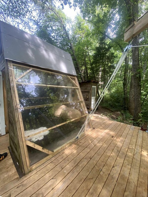 Terrace/patio - Off-Grid Experience in Cozy Mini A-Frame in Picturesque Tennessee (Grandview)