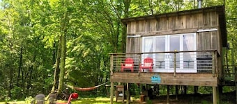 Amazing Tiny House Rental for Unique Romantic Getaways in Tennessee