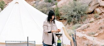 Dry Glamping Tent Near Zion National Park, Ideal for Couples