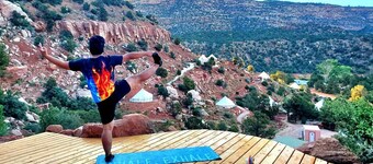 Dry Glamping Tent Near Zion National Park, Ideal for Couples