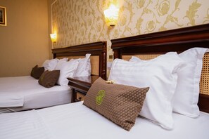 Coffres-forts dans les chambres, chambres insonorisées, Wi-Fi gratuit