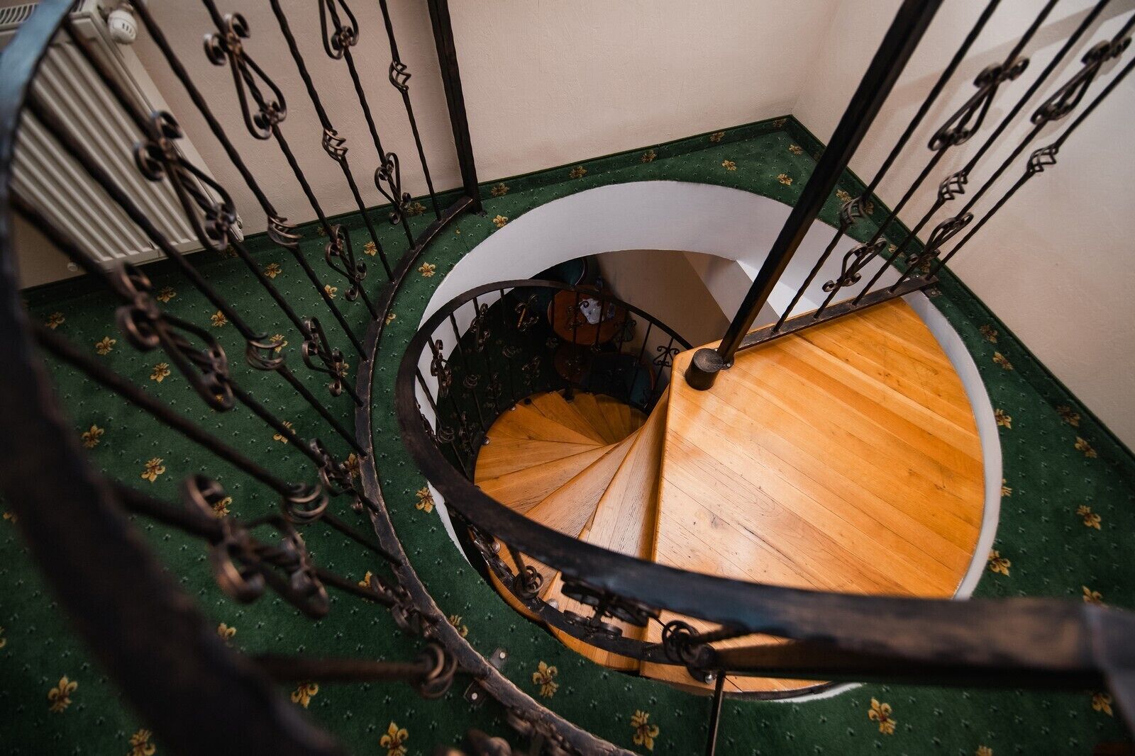 Triple Room | In-room safe, soundproofing, free WiFi