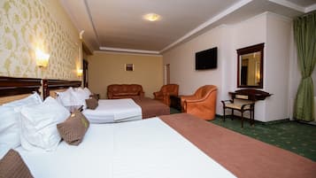 Studio Suite, Garden View