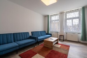 TV - Apartment 'Theater' with Wi-Fi (Gera)