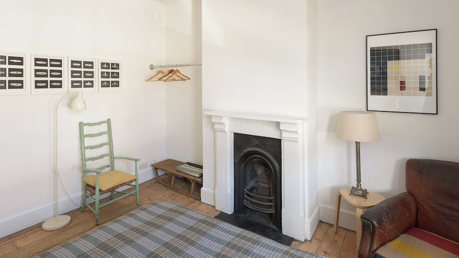Beautiful 3 Bedroom Home in Bristol