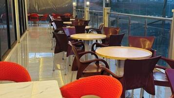 Standard Single Room | Balcony