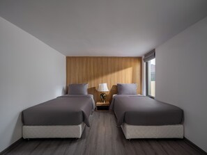 华丽客房 | 办公桌、笔记本电脑工作区、熨斗/熨衣板、免费 WiFi