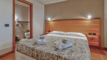 1 makuuhuone, vauvan matkasänky