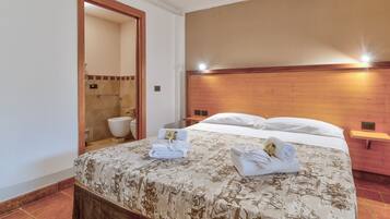 1 makuuhuone, vauvan matkasänky