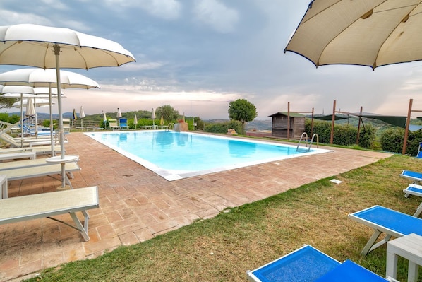 Luokittelematon kuva, 1 kautta 55, painike