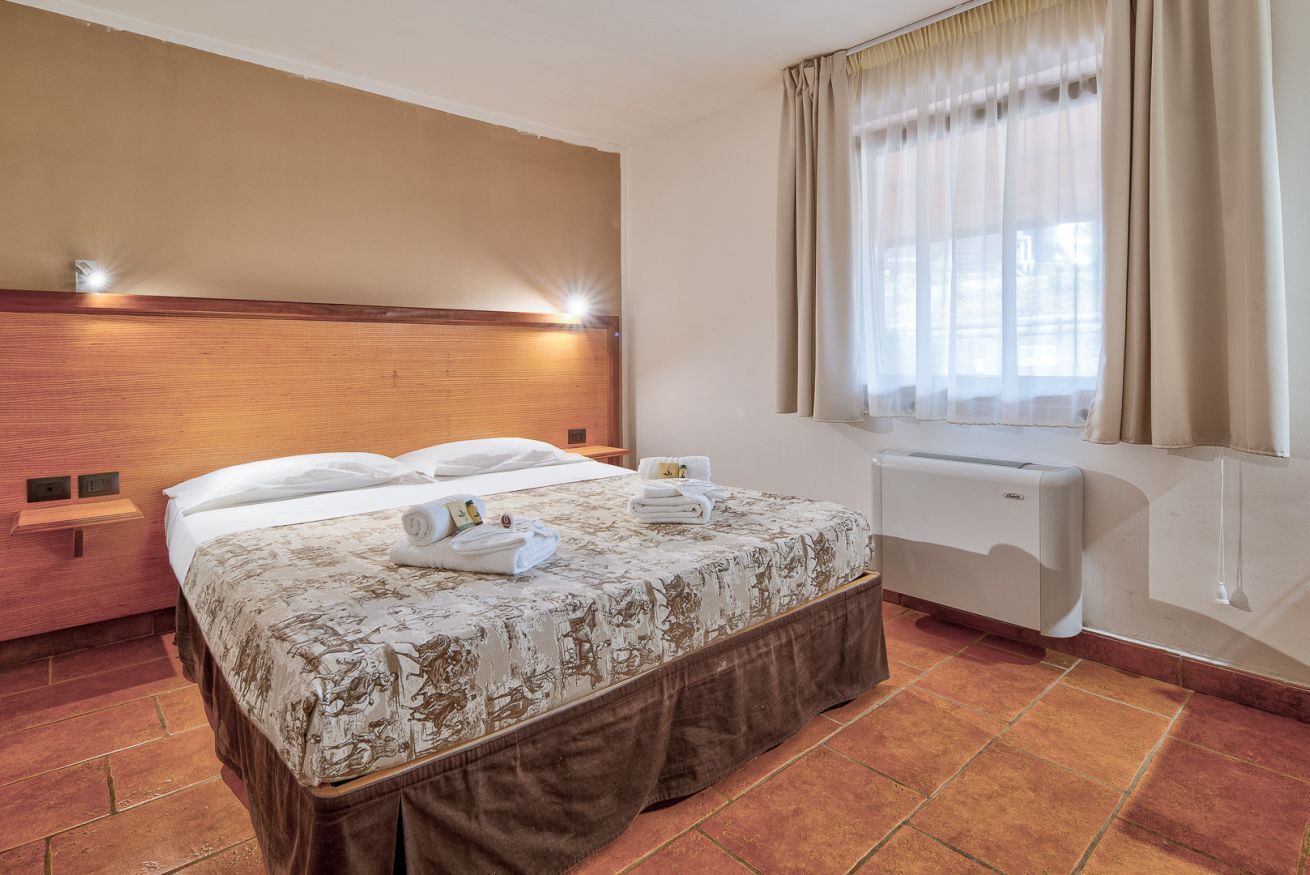 1 soverom og reiseseng for barn