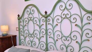 Camera doppia, vista città | Wi-Fi gratuito