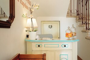 Pintu masuk interior