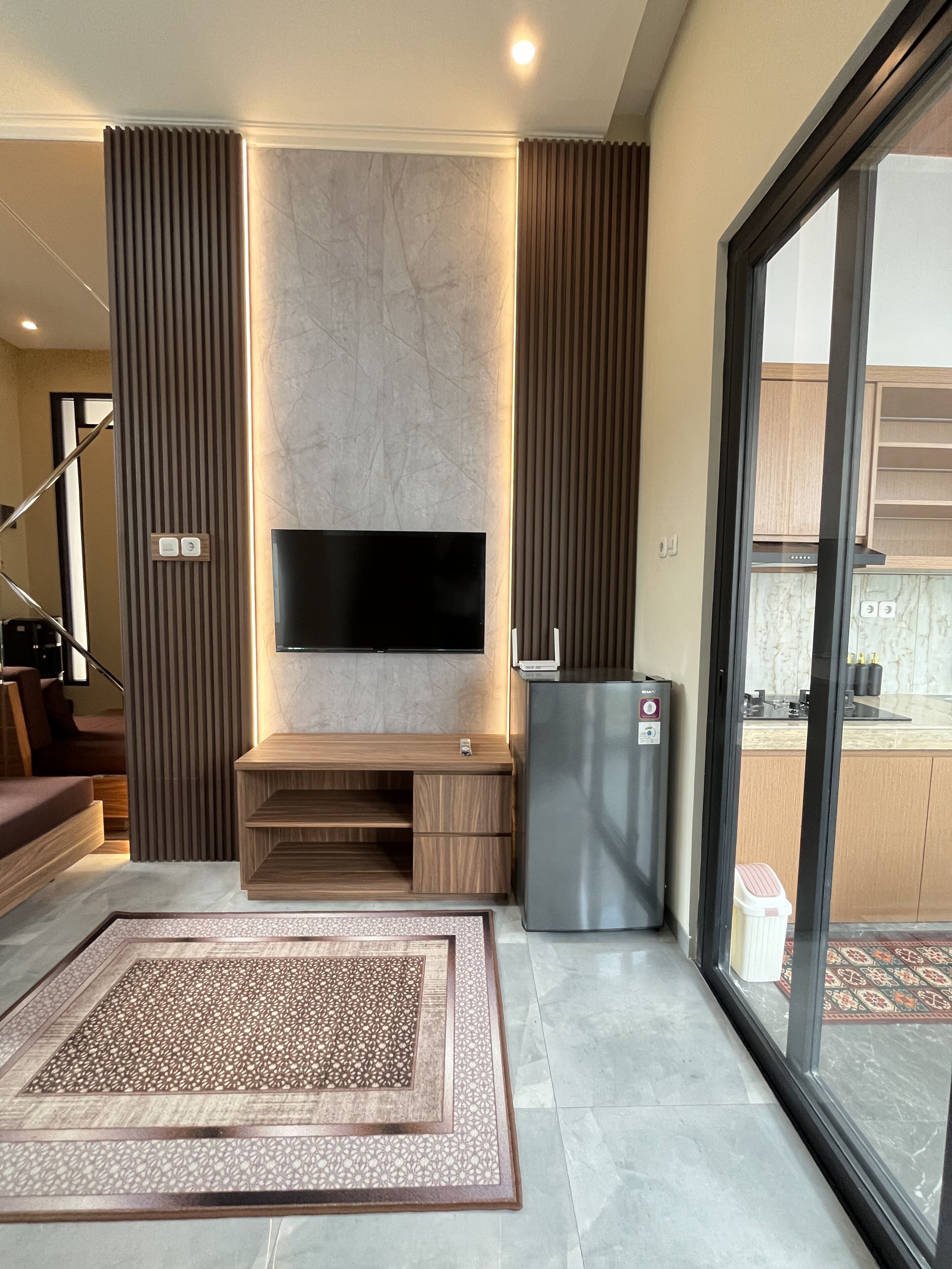 Deluxe Villa, Multiple Beds, Balcony, Mountain View | Living area