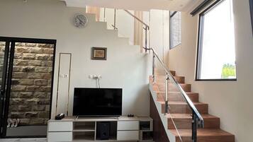 Superior Villa, Private Pool, Mountain View | Living area