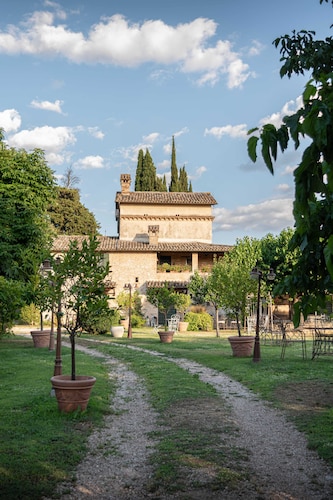 Il Borgo delle Pampare