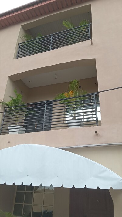 Aflex Hotel & Suites 