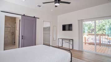 4 habitaciones, tabla de planchar con plancha, wifi y ropa de cama