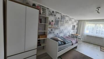 2 Schlafzimmer, WLAN, BettwÀsche