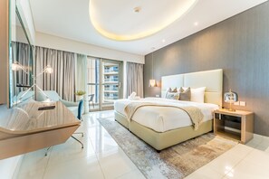 2 bedrooms, in-room safe, iron/ironing board, free WiFi - Prime Business Bay Stay,Near Dubai Mall & Burj Khalifa with Easy Metro Access (Dubai)