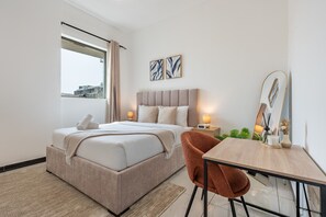 2 Schlafzimmer, Zimmersafe, Bügeleisen/Bügelbrett, kostenloses WLAN