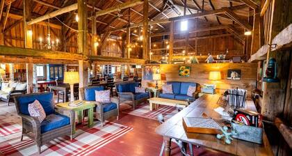 Charming Bell Tent Fantastic for a Cozy Glamping Experience in Turner, Maine