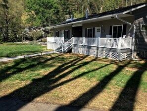 Exterior - Idyllic Cottage Rental in Waynesville Perfect for a Great Smoky Mountains Getaway (Waynesville)