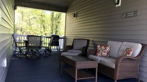 Unclassified image, 2 of 24, button - Idyllic Cottage Rental in Waynesville Perfect for a Great Smoky Mountains Getaway (Waynesville)