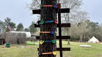 Enceinte de lâhĂ©bergement