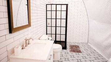 Hair dryer, towels, soap, shampoo